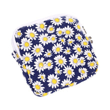 Load image into Gallery viewer, 1pc Multi-functional Wet Bag Reusable Napkin Bag for Cloth Pads Menstrual Pad Sanitary Pads Bags Coin Makeup Bag Makeup Tool Kit