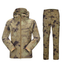 Load image into Gallery viewer, Man Winter Outdoor Hunting Sets Waterproof Softshell Tactical Camouflage Jackets + Pants Military Suits Man Sport Hikin Jacket